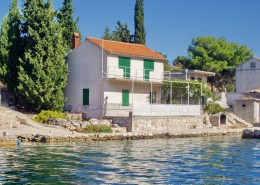 Maison de pêcheur Janja 6 + 2, baie de Bizikovica, île de Žut