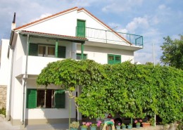 Appartements Dora 2 + 2, endroit Murter