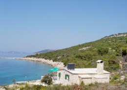 Fischerhaus Milin-Steinhaus am Meer auf der Insel Murter